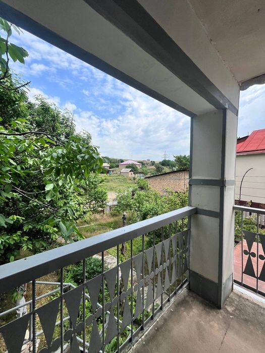 Дача, г. Чирчик, 6 соток, газ, вода, электричество