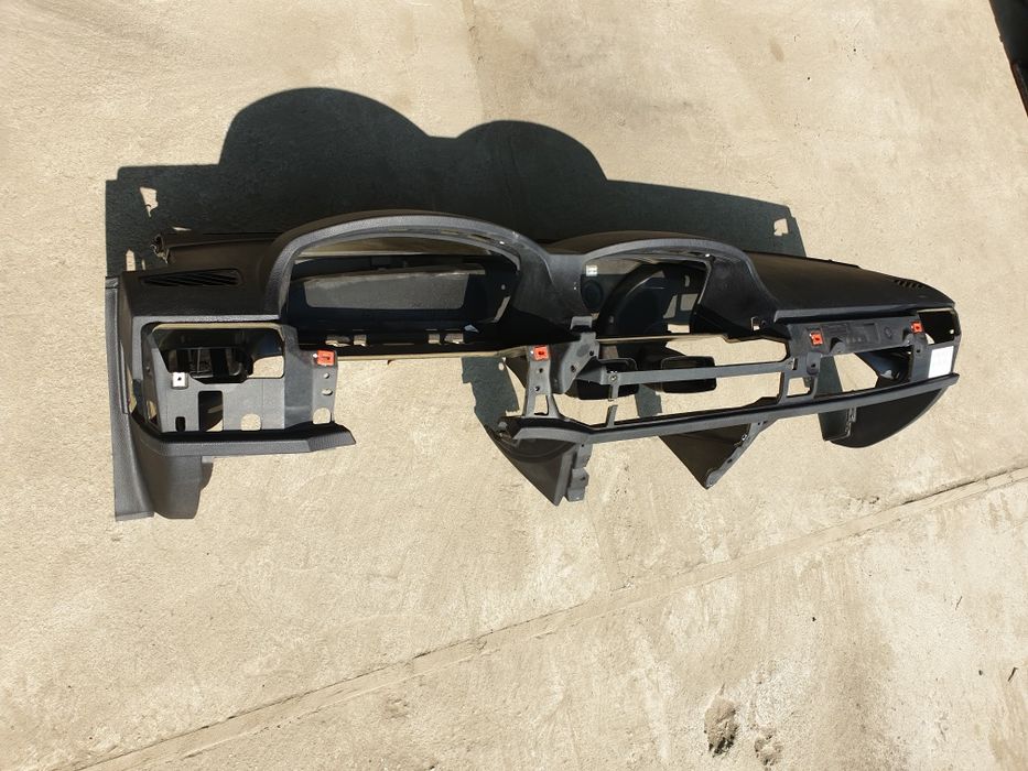 Plansa bord neagra bmw e65 e66