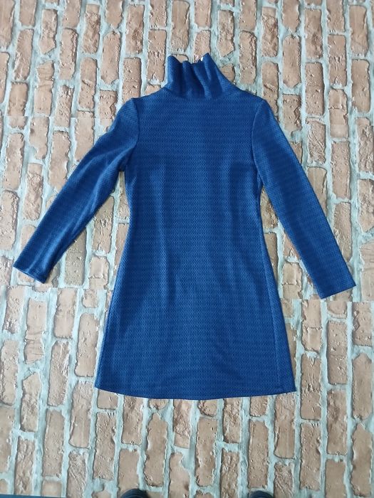 Дамски.    рокли