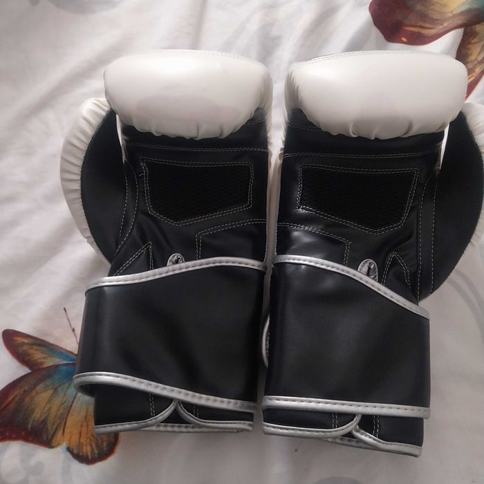 Vand sac de Box + manusi Box knockout