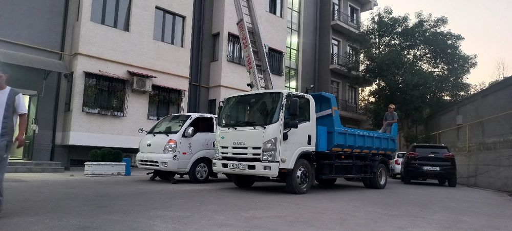 Вывоз строй мусора Исузи самасвал услуга 24/7 .Грузчик есть