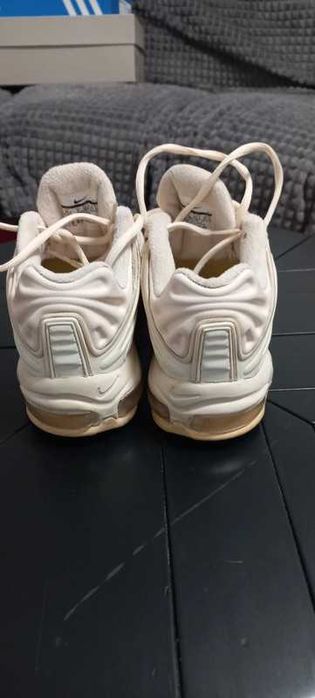 Nike Air Max Deluxe SE Guava Ice