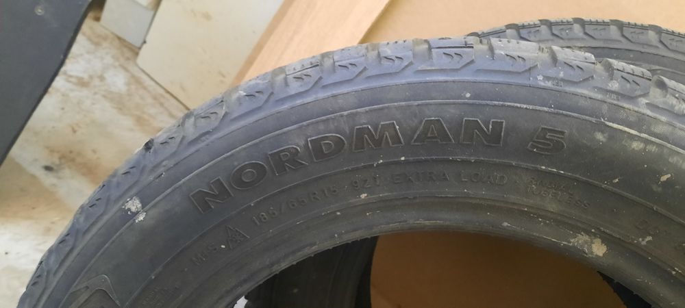 Зимние шины на 15