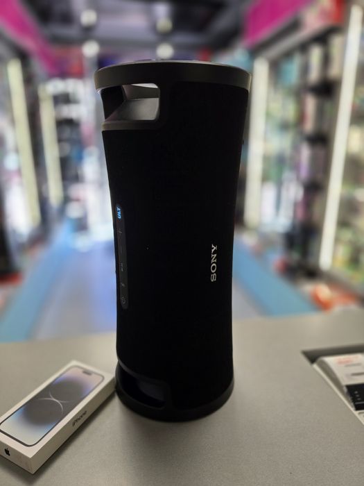 Boxa portabila Sony ULT FIELD 7, Ultimate Deep BASS Bluetooth 5.2  Rezistenta la apa IP67 Iluminare LED Intrare microfon Auton 30ore  Negru srs-ult70b