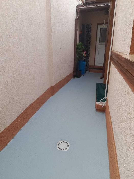 Casă mică renovată, în centrul orașului -ideal locuință sau birou