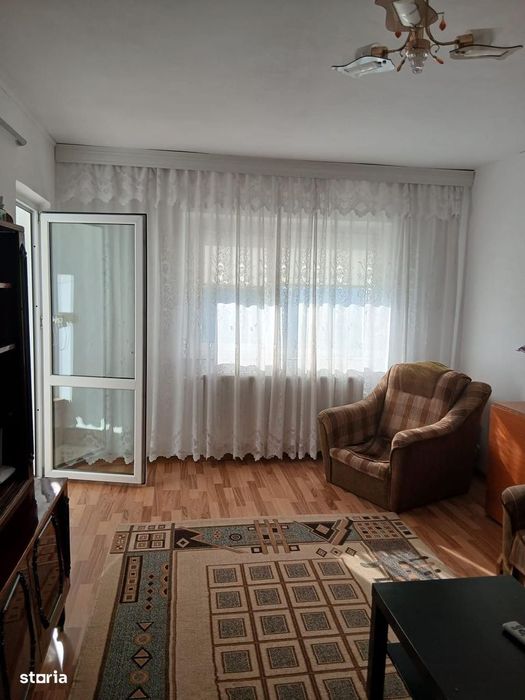 Apartament 3 camere, suprafata generoasa , Tulcea