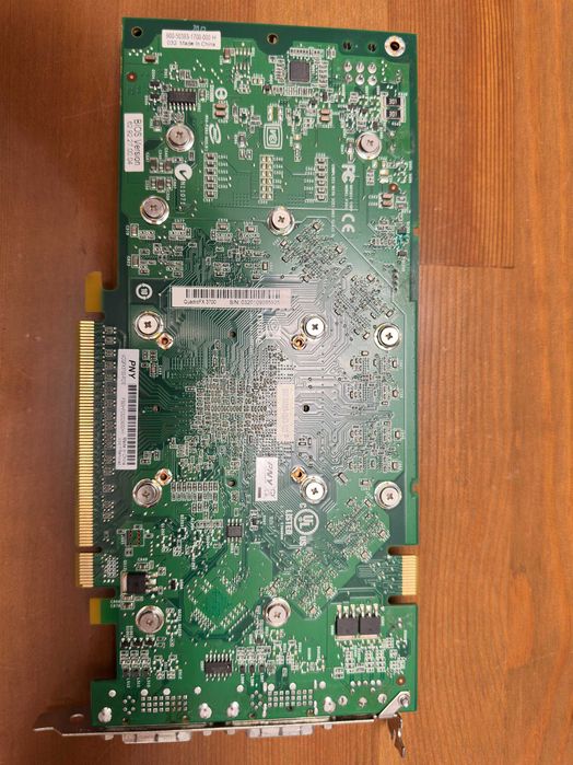 Placă video NVIDIA Quadro FX 3700 – profesională (CAD / workstation)