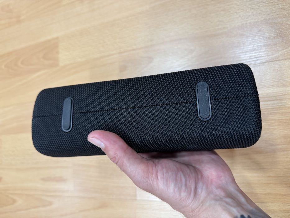 Продам партативную колонку Xiaomi