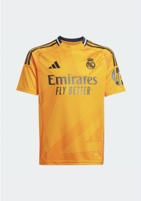 Тениска на Real Madrid