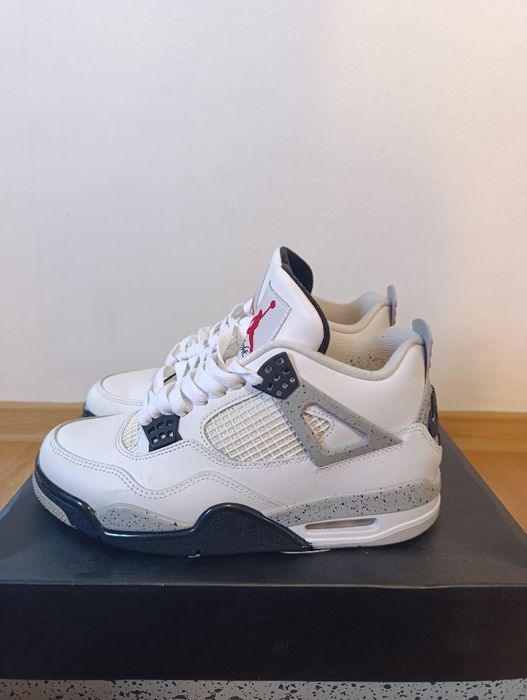 Jordan 4 White Cement