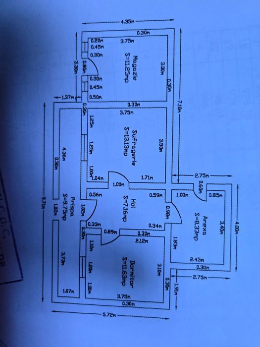 Vind casa taraneasca  linga Bucuresti  1000mp la 2 min de Lac
