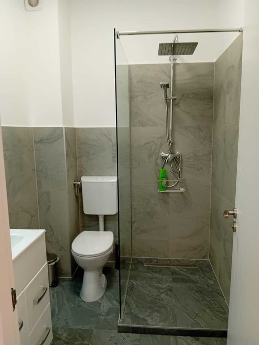 Inchiriez garsoniera Selimbar