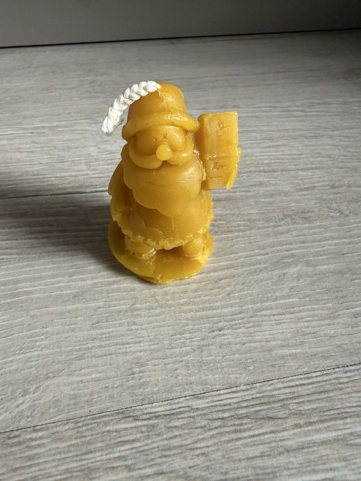 Свещи от пчелен восък