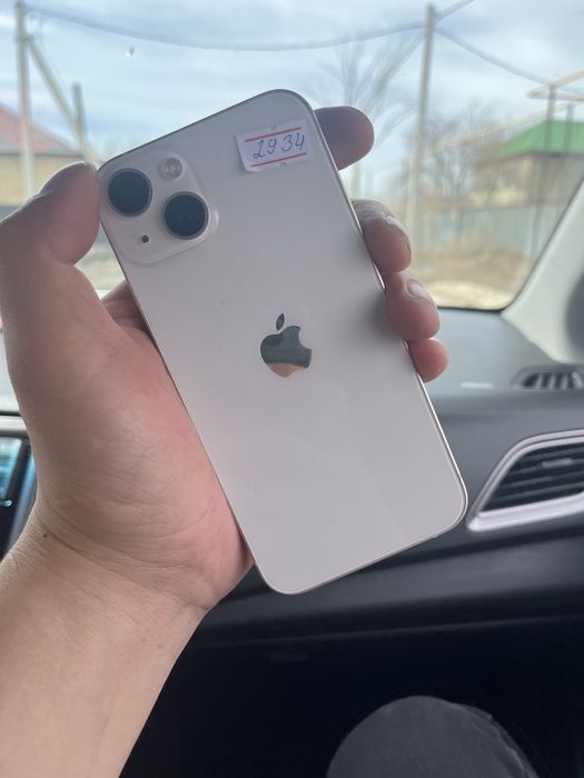 Айфон 13 в идяльном состяниие