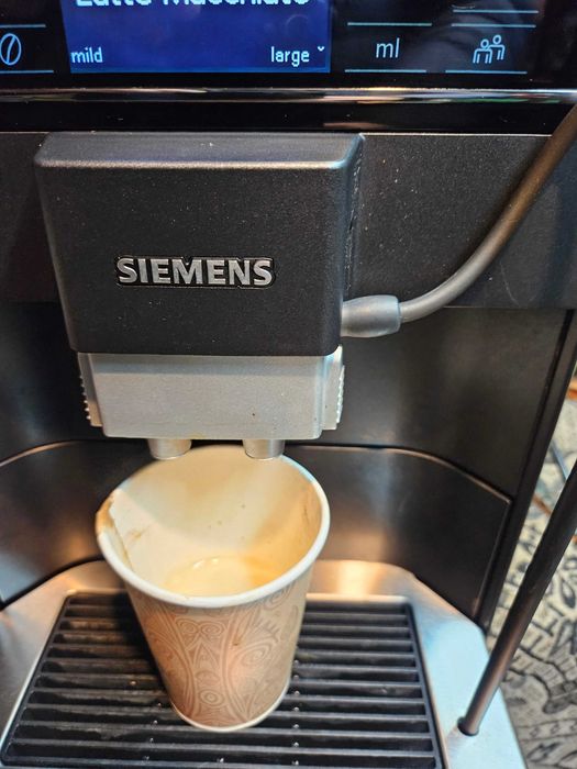 Espresor Siemens EQ6 PLUS S300