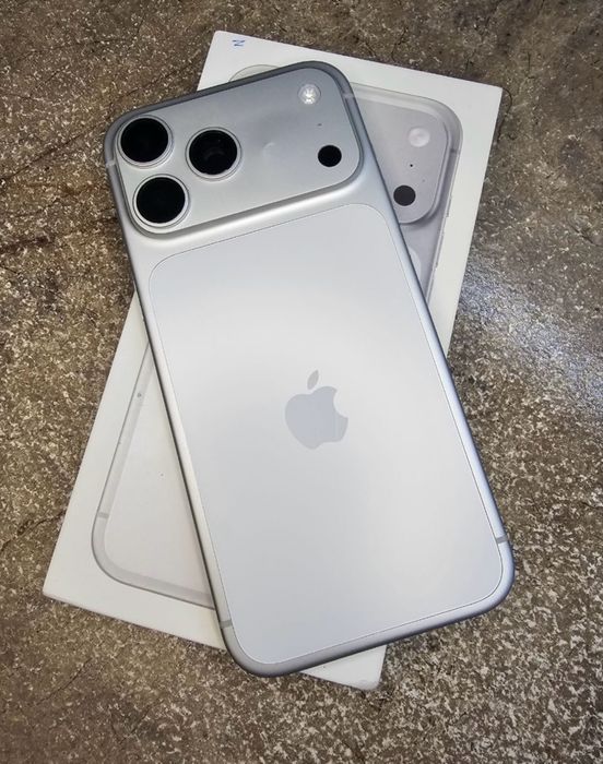 Iphone 17 pro max 512