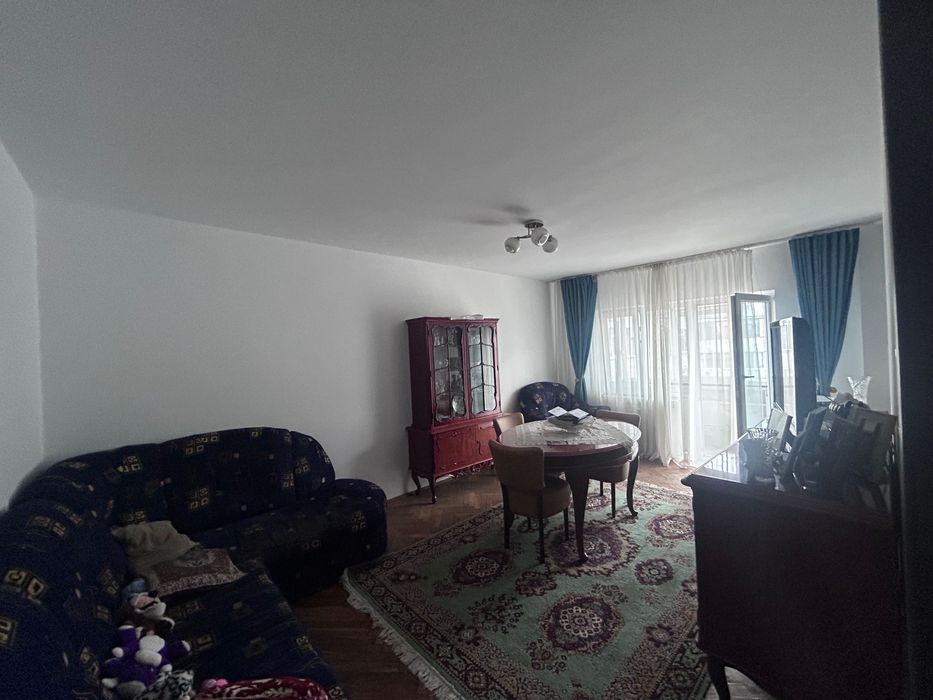 Apartament 4 camere