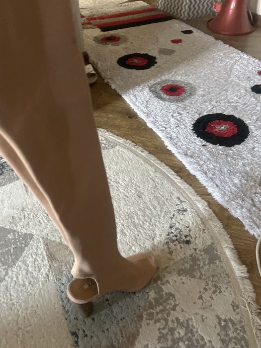 Новые Итальяские сапоги чулки