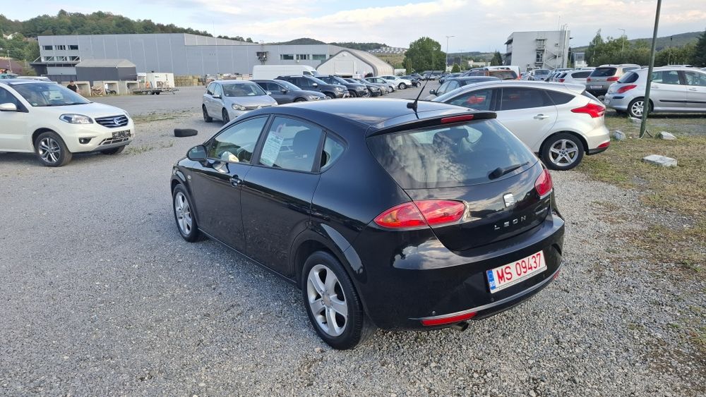 SEAT Leon 2012 — imagine 4