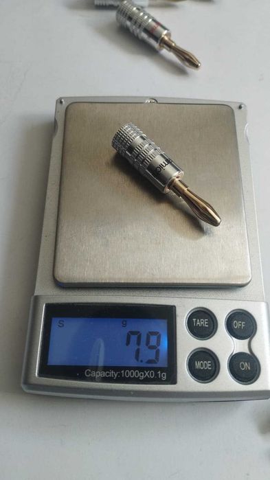 Conectori Nakamichi tip banana 4mm - 8 buc.