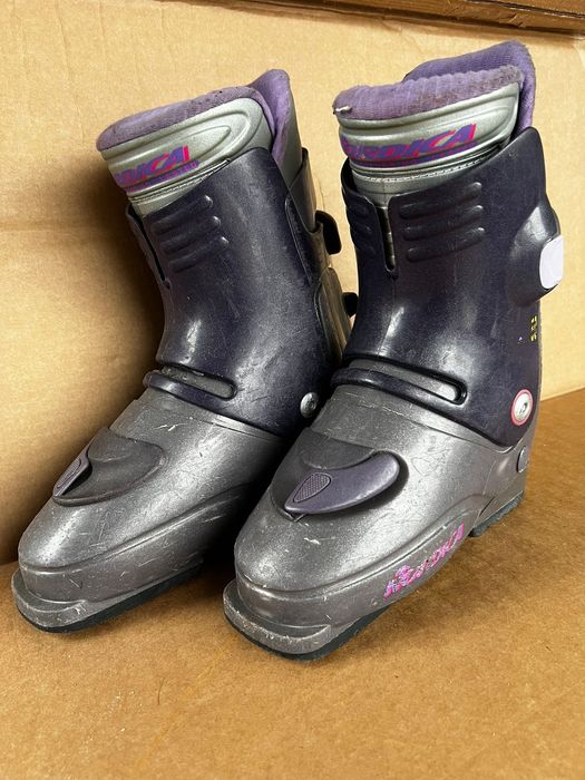 Clăpari Ski Nordica nr 37