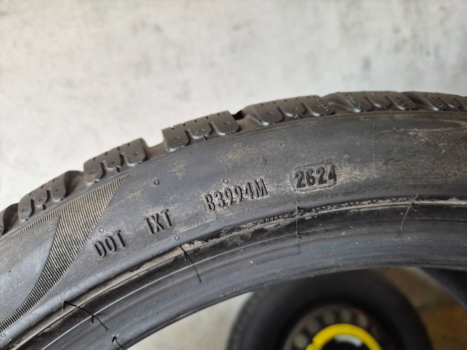 4 Anvelope de IARNA - 245/40/19 - 275/35/19 - PIRELLI P-ZERO Winter * - NOI - DOT 2024