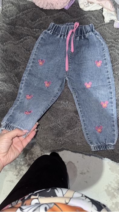 Продам детские вещи