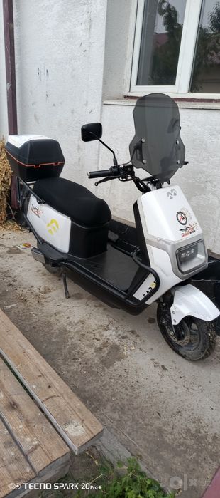 Skuter sotiladi holati yaxshi