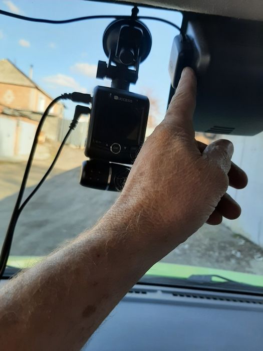 ПродамАвторегистратор 2 камеры + GPS модуль