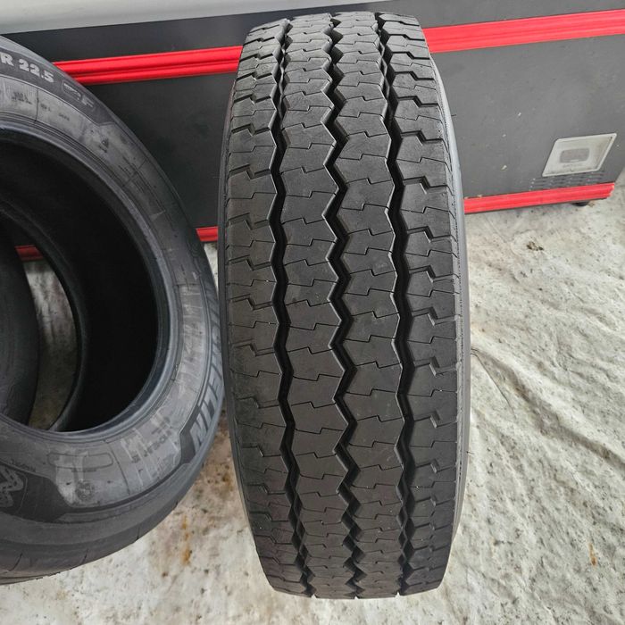 1 тежкотоварна гума 305/70R22.5 Michelin XZU2 152/148J 20PR M+S