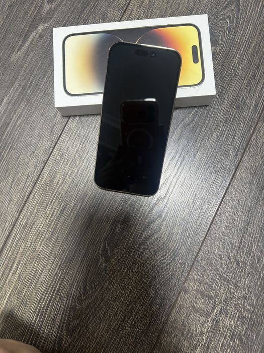 Продам Iphone 14 pro 256ГБ