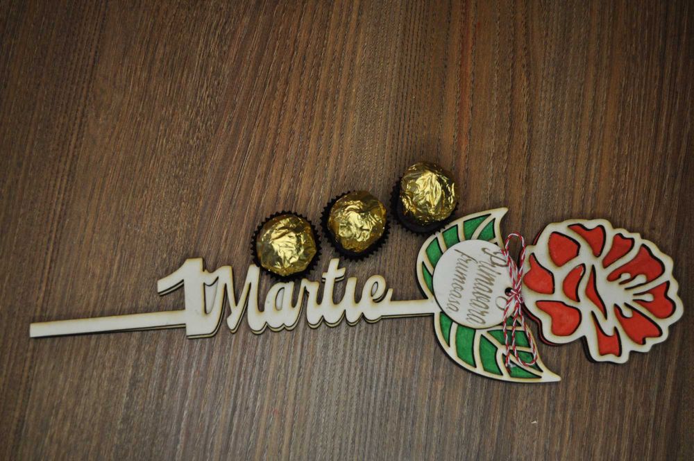 Vând Trandafir personalizat 1 Martie, 8 Martie ,Ziua mamei