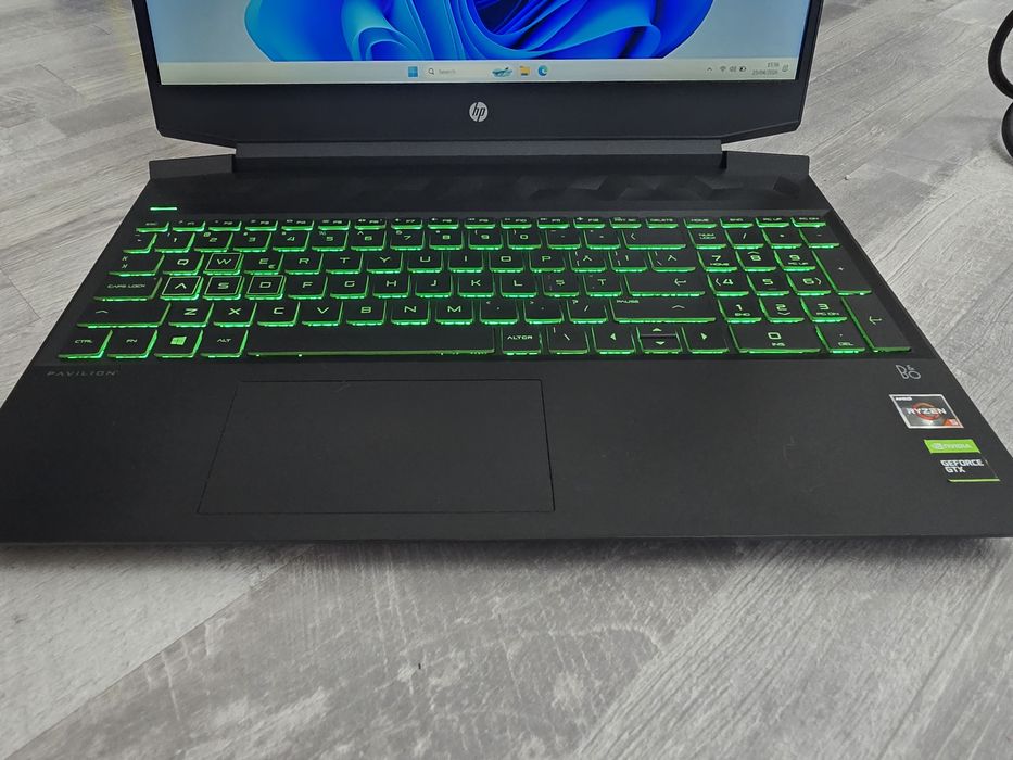 Laptop Gaming HP pavilion 15