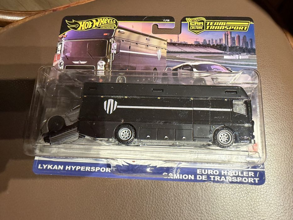 Team transport Hot wheels