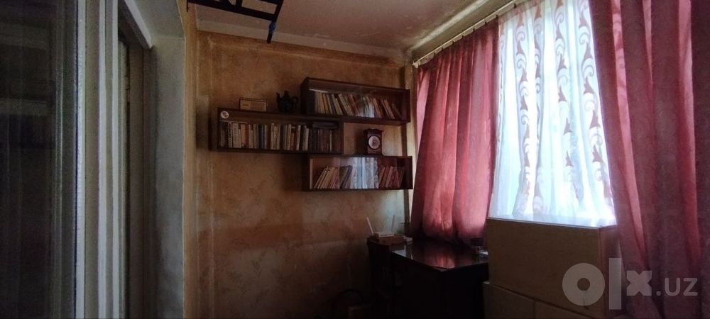 Квартира сотилади 2/4/5. 52 кв.м. ремонтсиз.