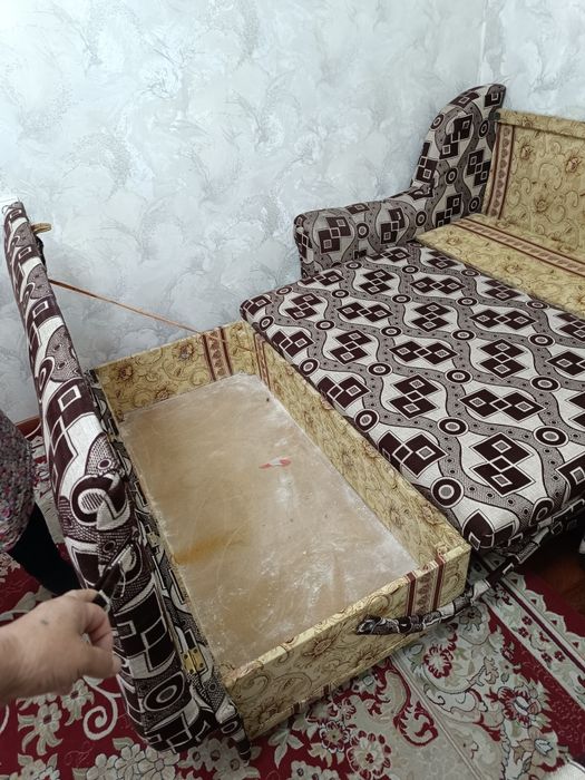 Диван с креслами