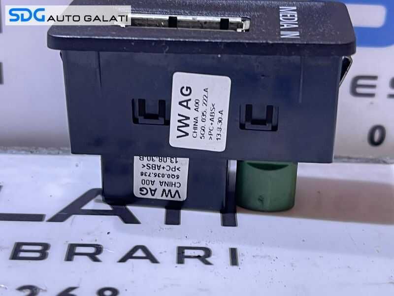 Mufa Conectie Media In VW Golf 7  2013 - 2017 Cod 5G0035222A 5Q0035736 [D0512]