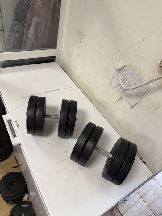 Gantere reglabile set 44  kg, 22 kg+22 kg=44 kg.Noi Germany