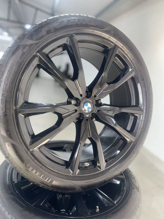 Jante Bmw X7 R22 G07 755M Originale Pirelli de vara