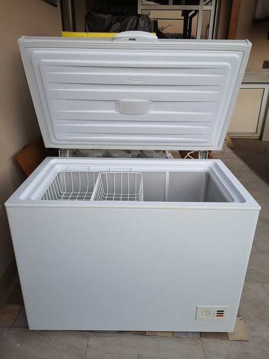 Vând ladă frigorifică Arctic O23++, 230 litri Piatra Neamt • OLX.ro