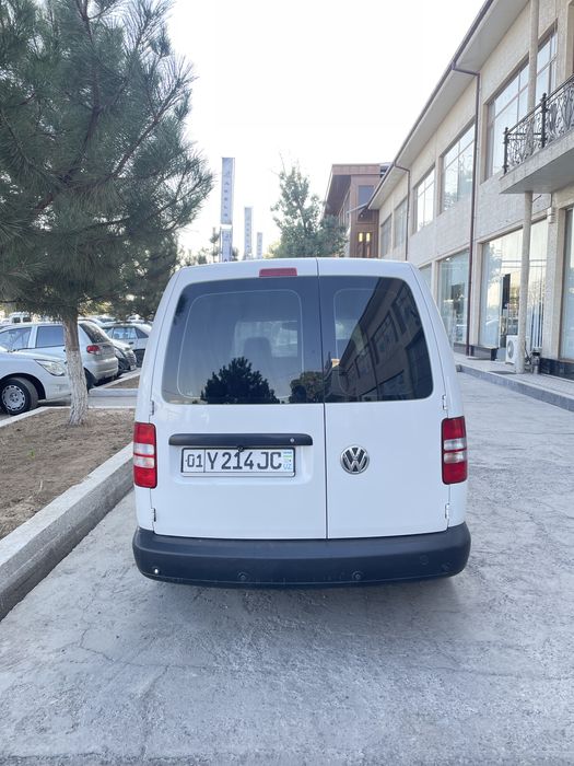 Wolksvagen Caddy 2011