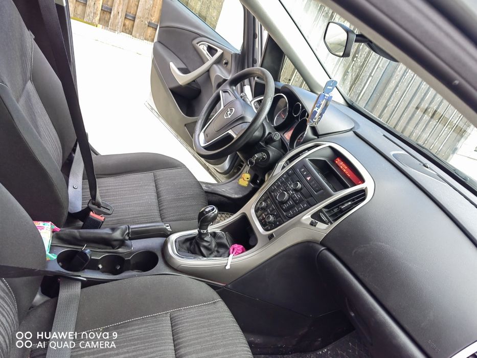 Vind  opel. Asta h 2011