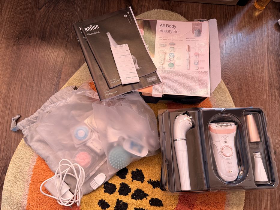 Braun Silk-epil 9 EPILATOR si Perie faciala Beauty Set