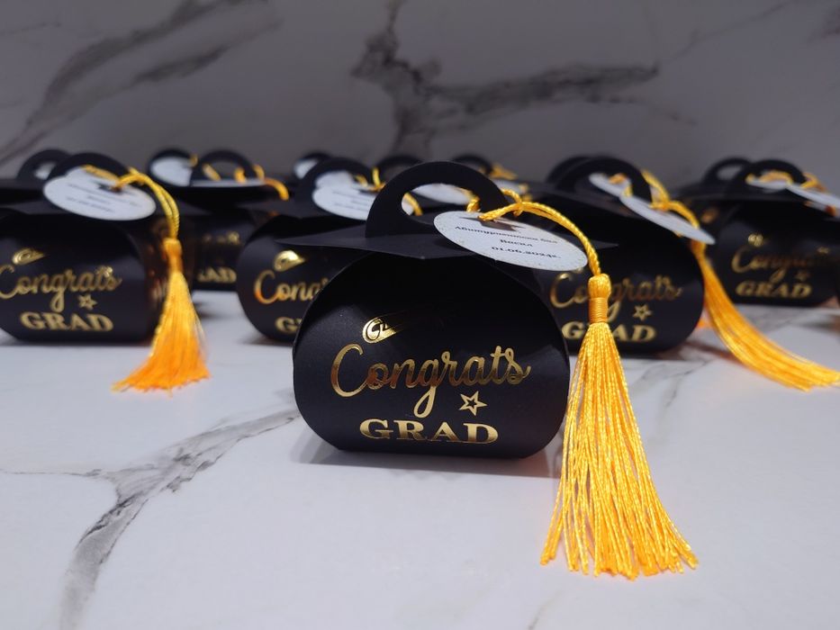 Подаръчета за абитуриенти бял