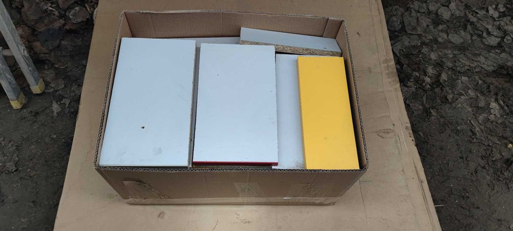 PAL taiat, pentru foc (brichete din rumegus la jumatate din pret)