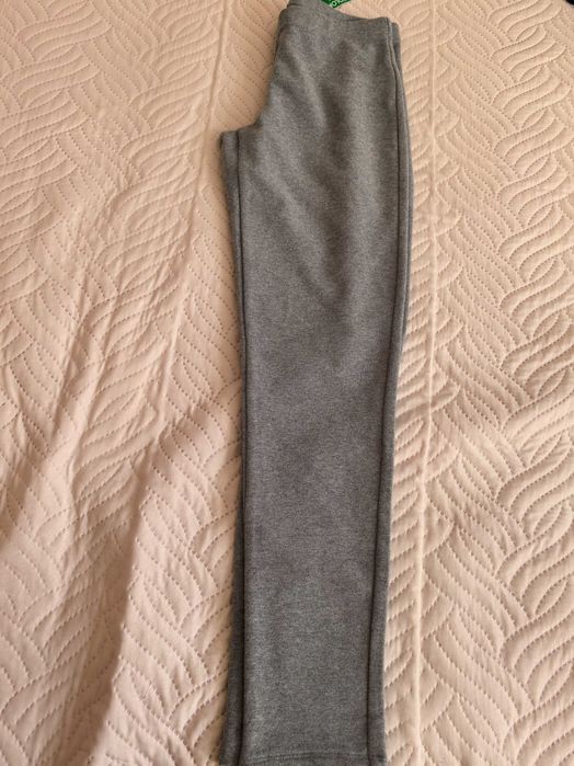 Нов клин за момиче BENETTON Плътен за зима.