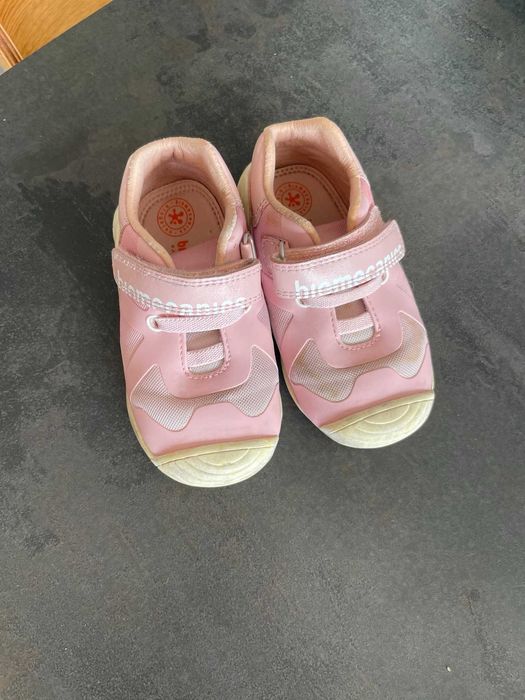 обувки Biomecanics