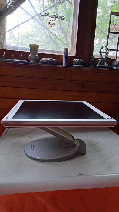 Монитор Samsung Sync Master 173 plus 17’’ ретро