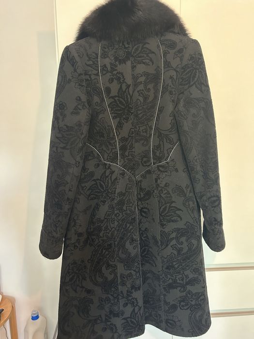 Haina de imitatie de blana Nui Very