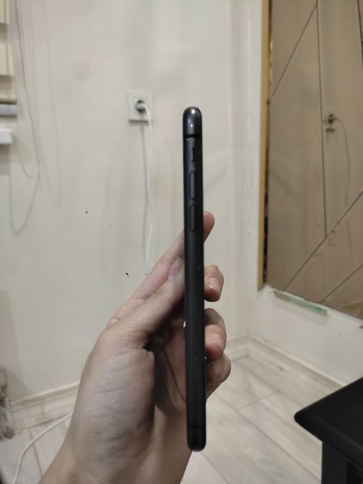 Айфон 11 сатылады